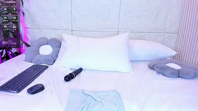 AnahinClar's Live XXX Chat