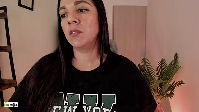 Chat XXX en directo de urcute_kitten