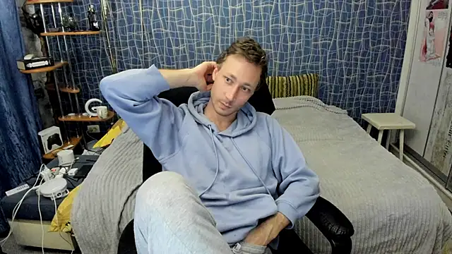 Webkamerová show CuteBoy228