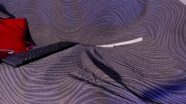 Pokazy przed kamerką – criss_zuri