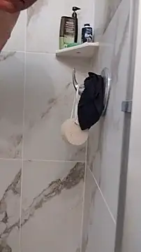 XXCUTHULU23: διαδικτυακό σόου στην κάμερα