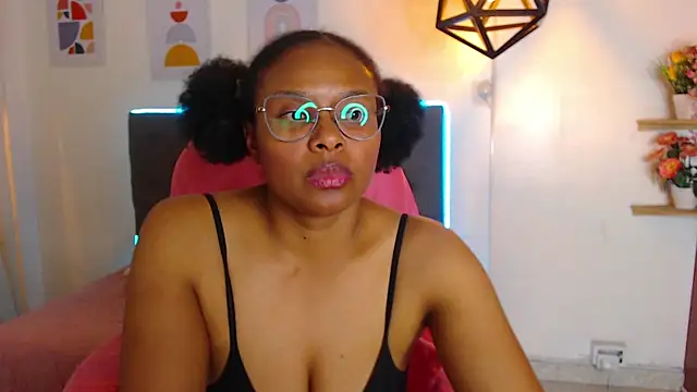 Chat XXX en directo de jessika_pearl