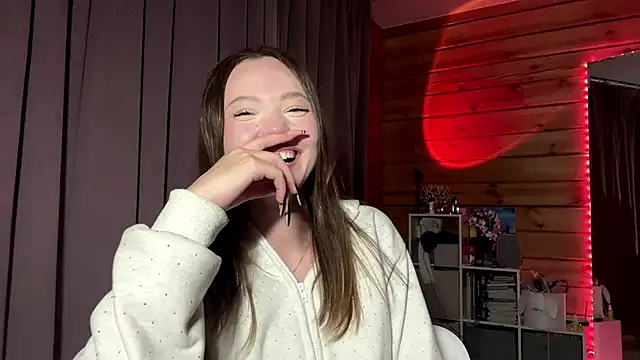 Chatroom XXX en direct de LenLen_Solen