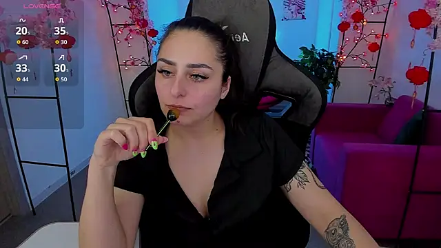 Živý XXX chat ValeriiMills