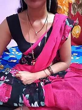 Rosely-roselyのライブXXXチャット