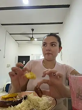 Chat XXX en directo de Eva_stark10