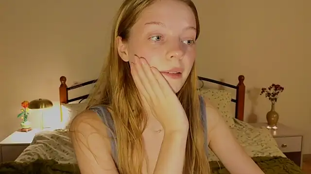 mimichellee Adlı Modelin Web Kamerası Şovu