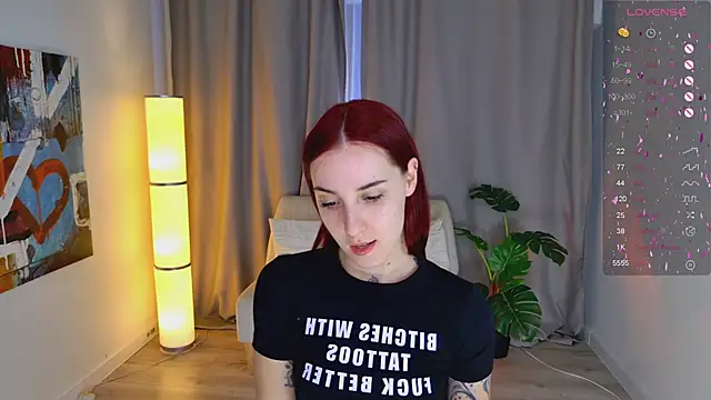 anika_aa's Webcam Show