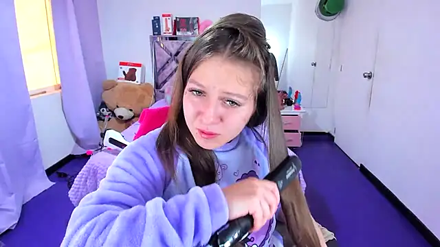 Chat XXX en directo de Luna_Analya