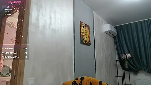 Stacy_DaviceのライブXXXチャット