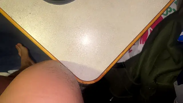 Chat XXX ao vivo de SharkedTaxis