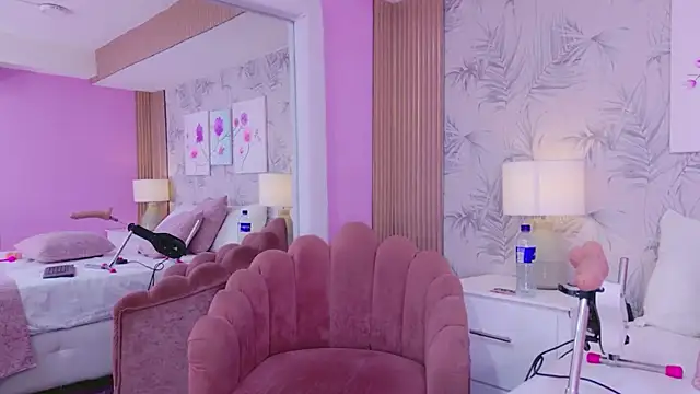 EmmaLeensn Live XXX chat