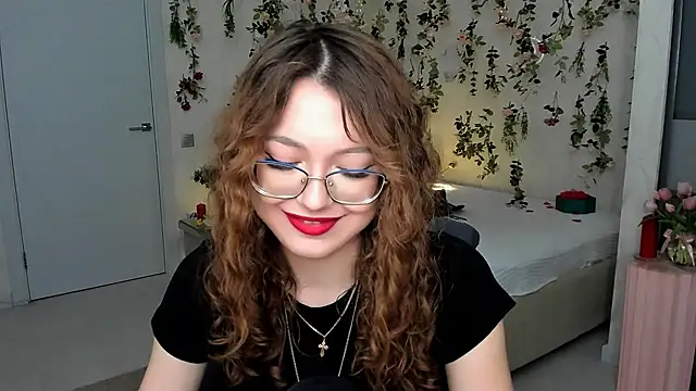 SereneFlame's Live XXX Chat