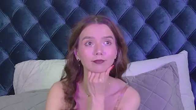 VanessaVienne's Live XXX Chat