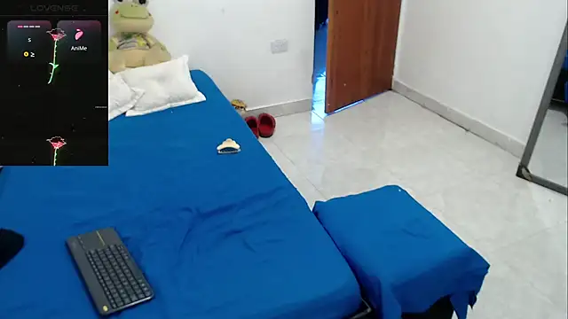 แชท XXX สดของ LAURA_Foxht