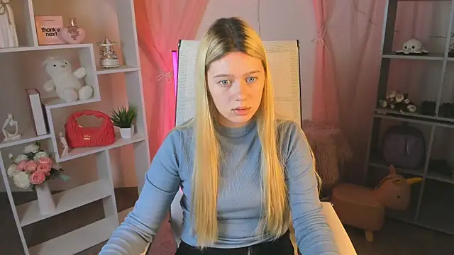 CelestineMauriac Chat XXX in diretta