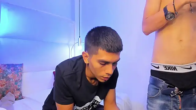 your_d0ll1: απευθείας συνομιλία ΧΧΧ