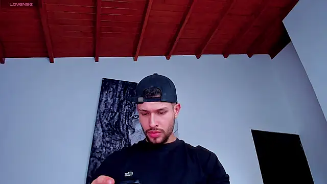 Santos_ramirez1's Live XXX Chat