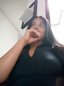 _Estrellita_'s Live XXX Chat