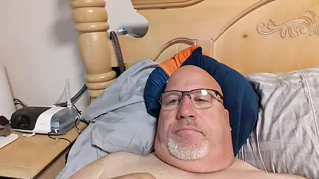 Pokazy przed kamerką – Bigbear0563