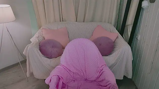 Chat +18 de Beatrica_Klein ao vivo