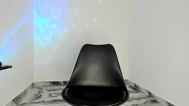 mikee_scooth Webcam-Show