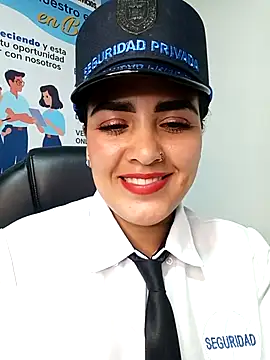 Show de MAYE__13 na webcam