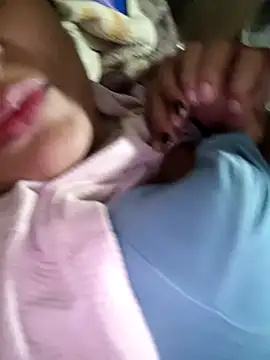 couple_71 Webcam Show