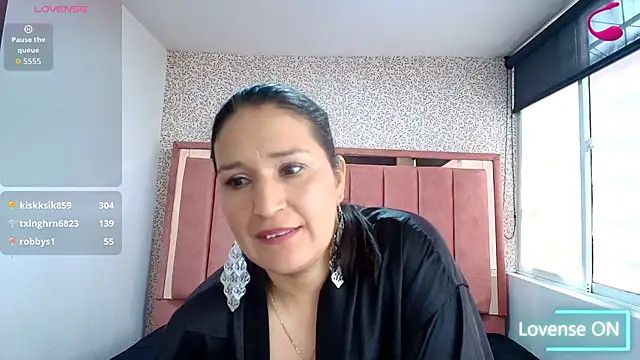 Chat +18 de Barbara_fox__ ao vivo