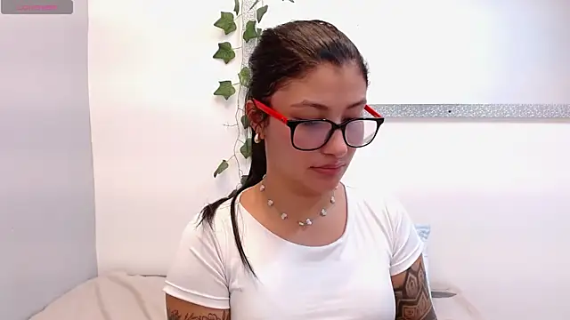 Chat +18 de louis_k ao vivo