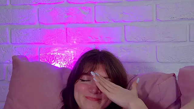 SophiaProve's Live XXX Chat