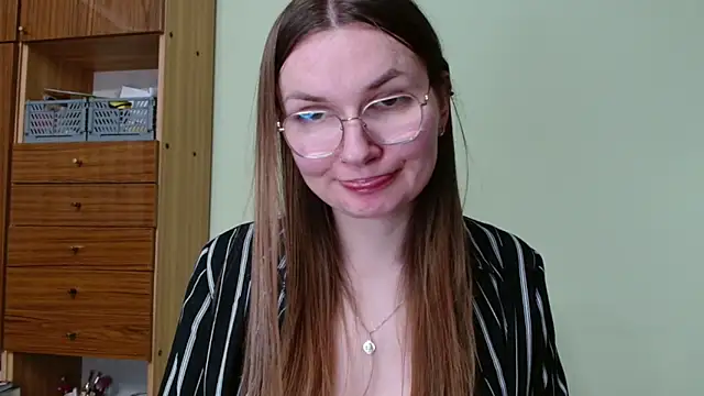 XXX chat uživo modela LooveELLYx
