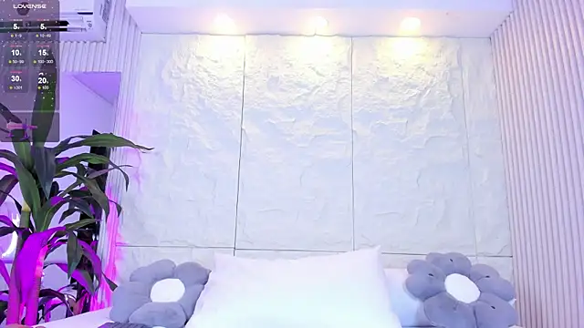 AnahinClar's Live XXX Chat