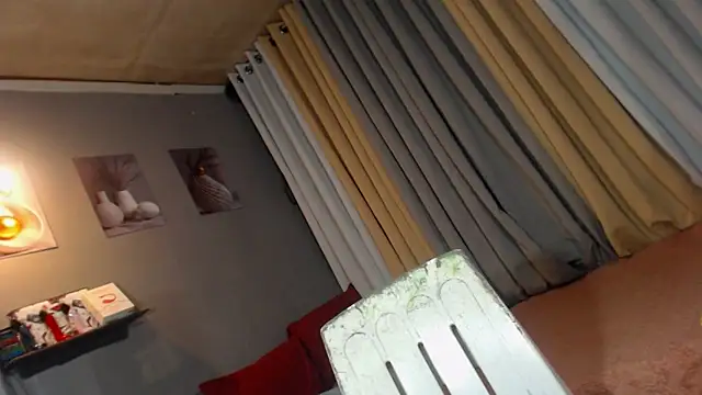 Unforgettablejulia Pertunjukan Webcam