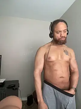 Fathero1timeのライブXXXチャット