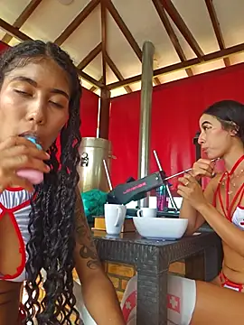 SAMY_AND_ARI Live XXX Chat