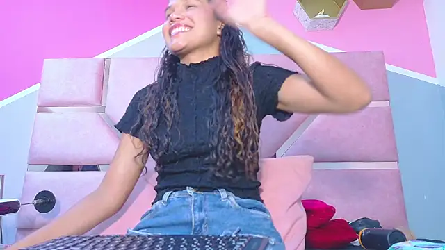 Chatroom XXX en direct de AngelineJolie