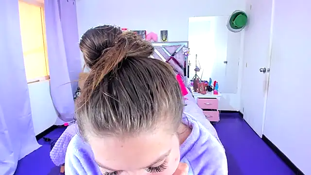 Chat XXX en directo de Luna_Analya