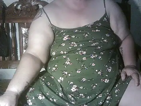 Chat XXX en directo de bigmommaxxx81