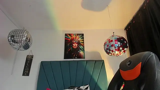 Ariel_star1 élő XXX-chatje