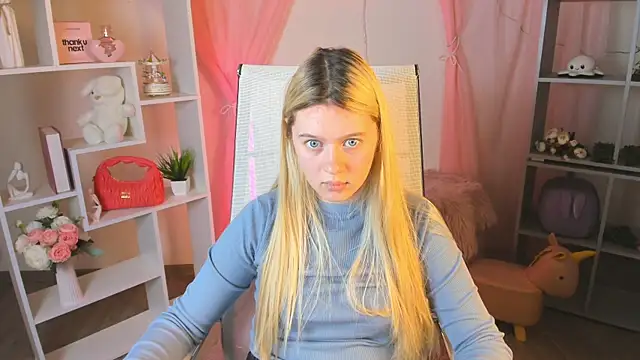 CelestineMauriac Live XXX-chat