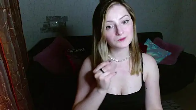 XXX chat uživo modela Arielsssplash
