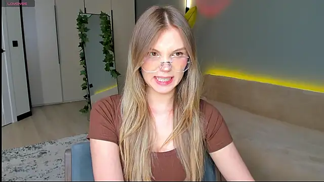 linakorvin 现场XXX聊天