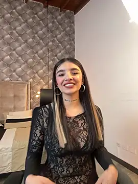 Abriil_cutee 现场XXX聊天