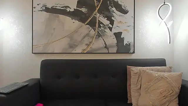 SophiMarin Adlı Modelin Canlı XXX Sohbeti