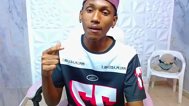 دردشة ManSant الجنسية المباشرة