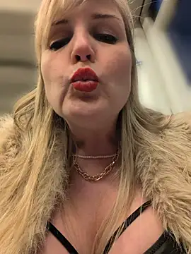 Sexybiene969 Webcamshow