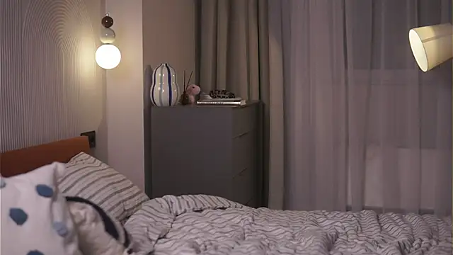 ZulaPinette 即時 XXX 聊天