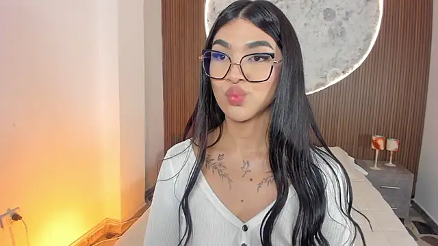 RoseCassie Live XXX Chat