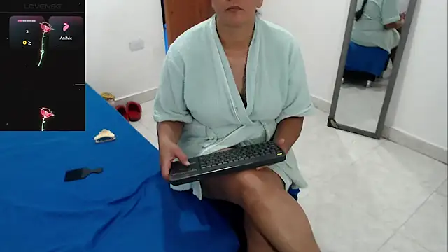 Czat XXX na żywo – LAURA_Foxht